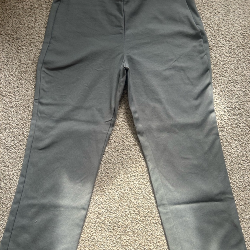 White House Black Market Charcoal Trousers 10" rise , 26" inseam